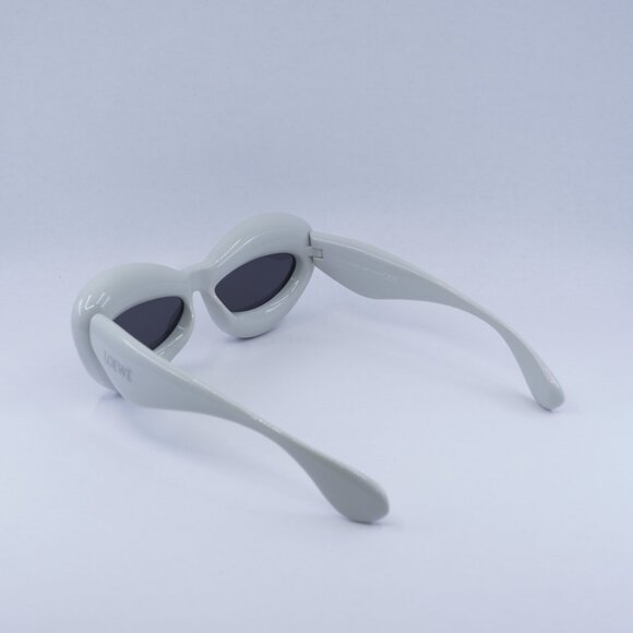 Loewe LW40097I 20A Sunglasses - Light Grey Frame, Smoke Lenses